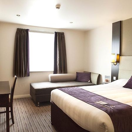 Premier Inn Dunfermline Zewnętrze zdjęcie