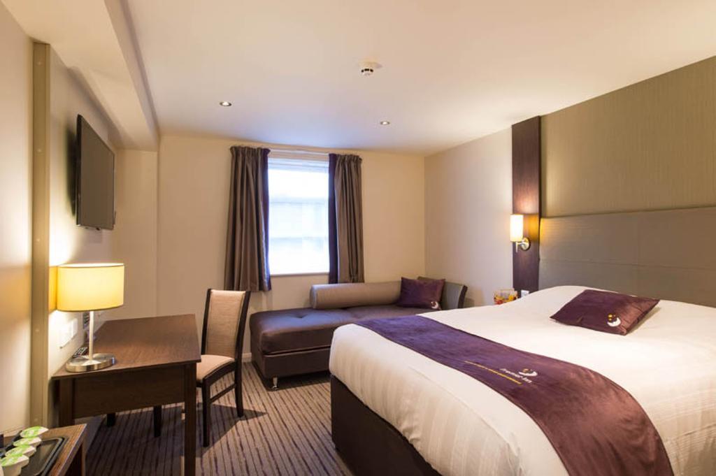 Premier Inn Dunfermline Pokój zdjęcie